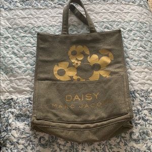 Marc Jacobs Daisy bag
